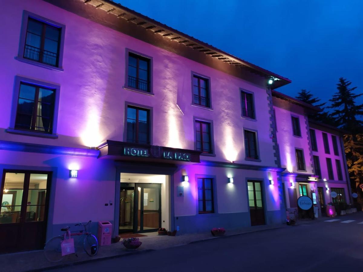 Hotel La Pace بانيو دي رومانيا المظهر الخارجي الصورة